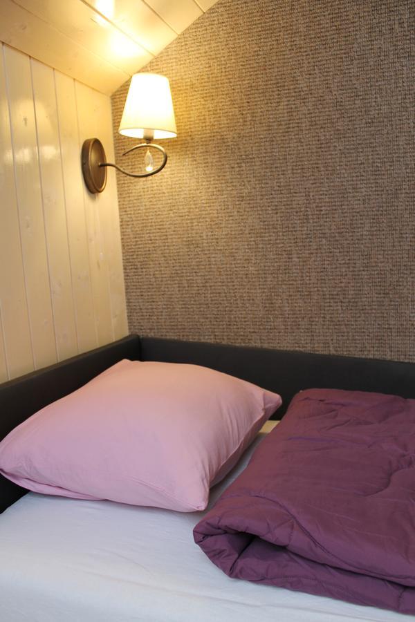 Viesu Nams Amrai Hotel Ventspils Buitenkant foto