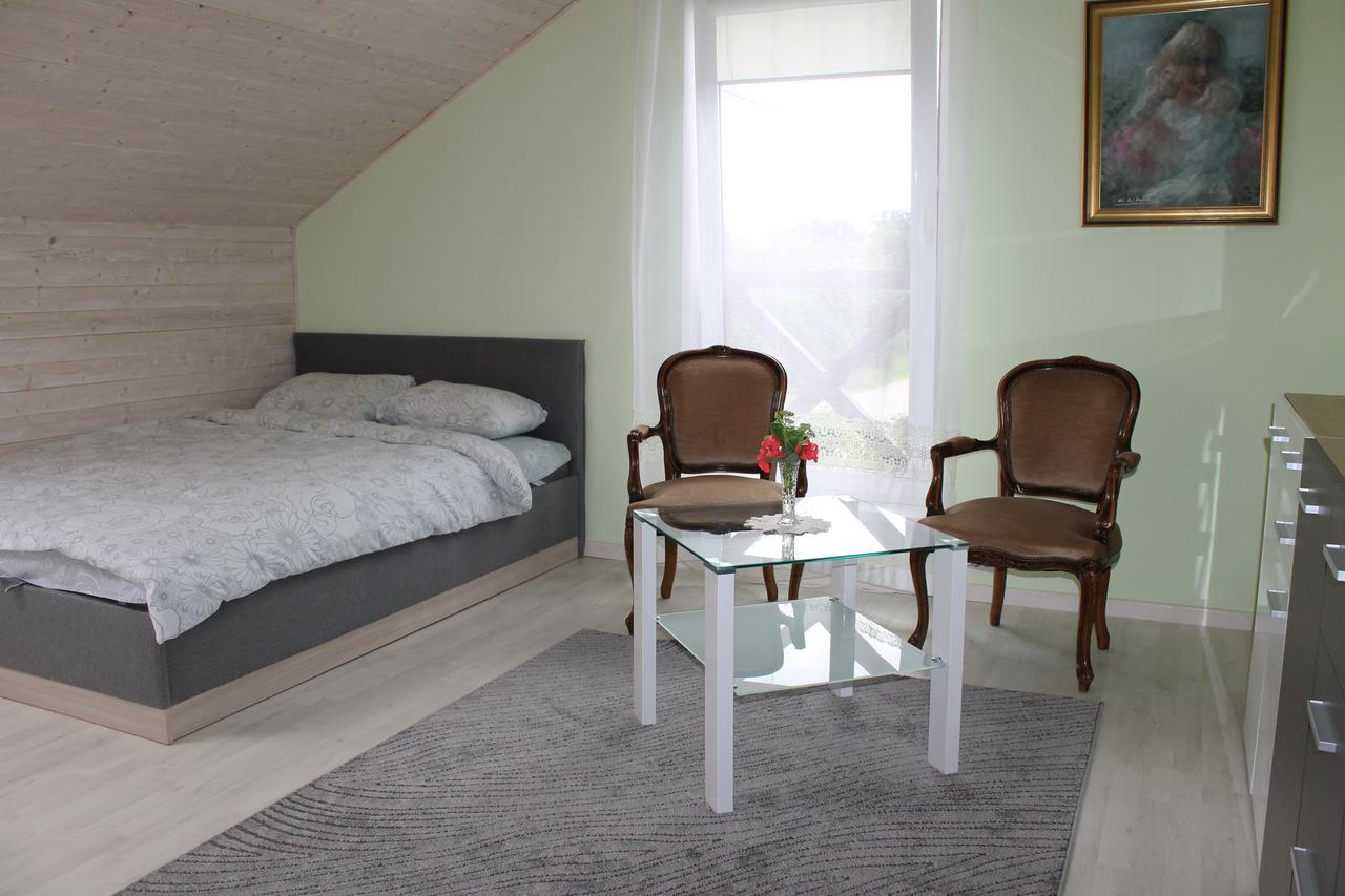 Viesu Nams Amrai Hotel Ventspils Buitenkant foto