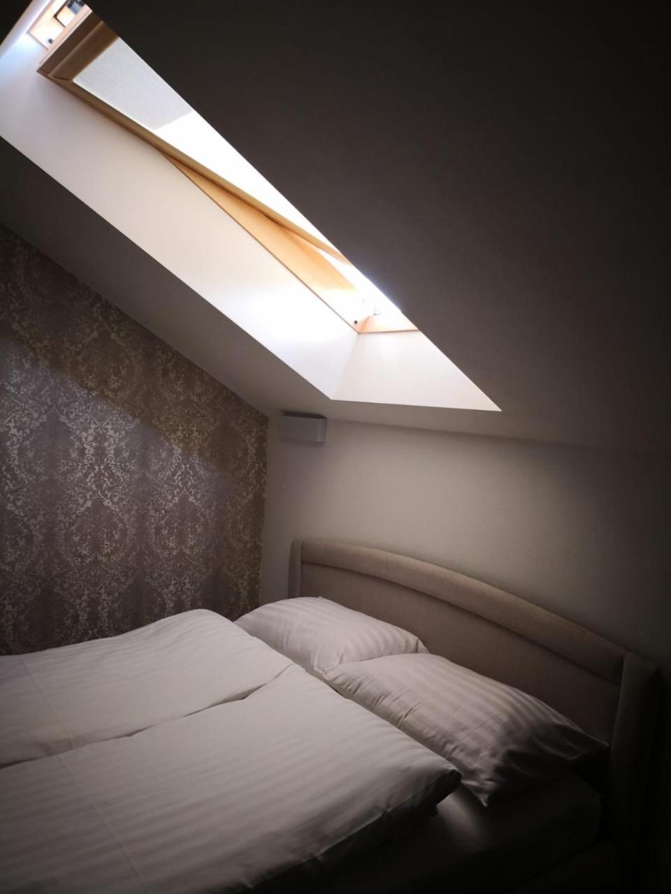 Viesu Nams Amrai Hotel Ventspils Buitenkant foto